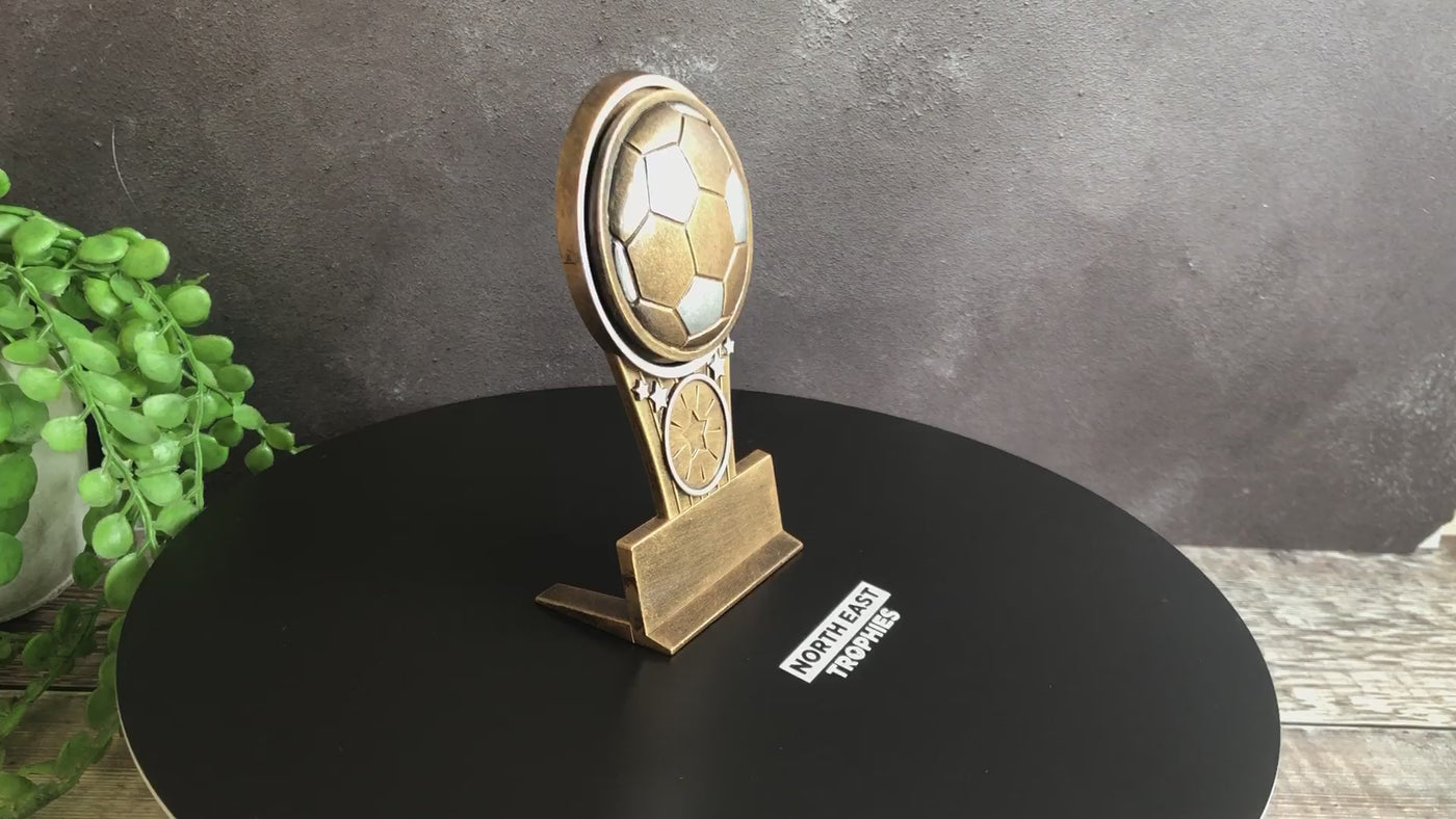 Mini Ikon Tower 2D Football Award